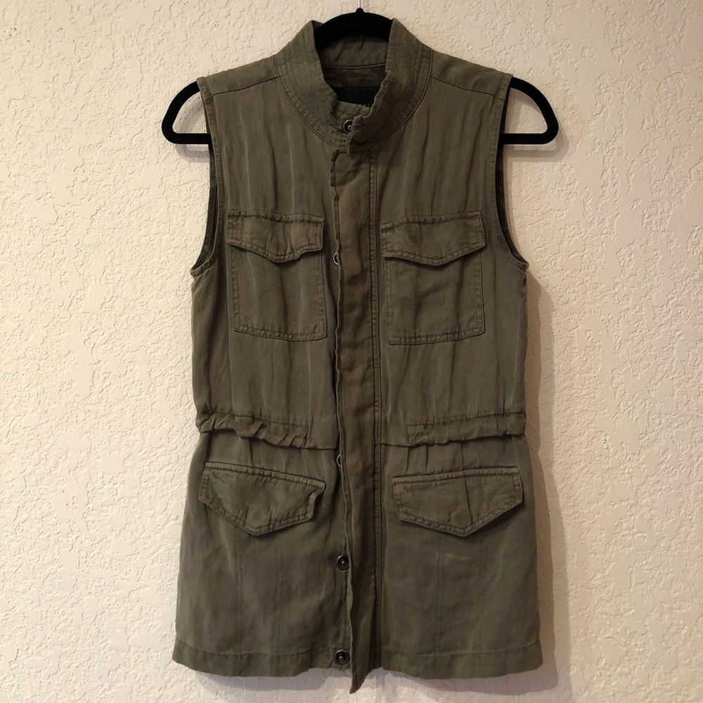 Sanctuary Army Green Vest Jacket